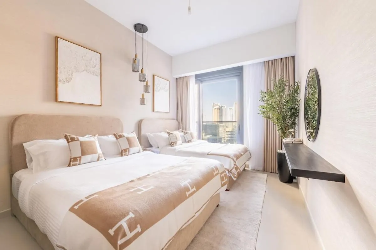 Luxury 4Br With Hermes Touch & Burj Khalifa View Dubai