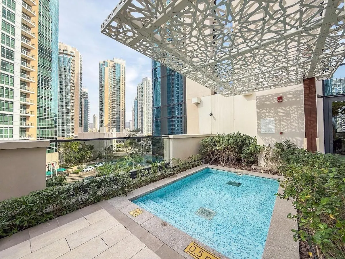 Luxury 4Br With Hermes Touch & Burj Khalifa View Dubai Daire