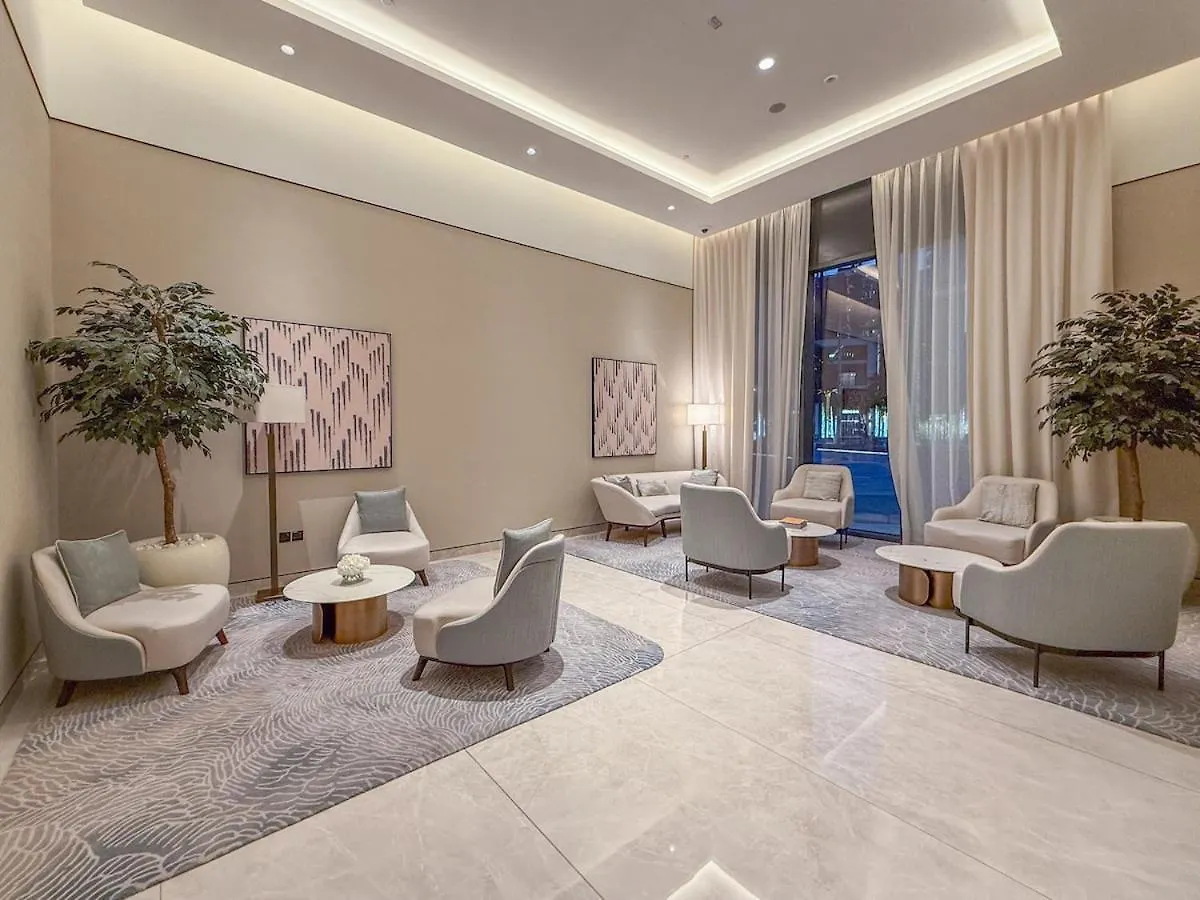 Luxury 4Br With Hermes Touch & Burj Khalifa View Dubai Daire