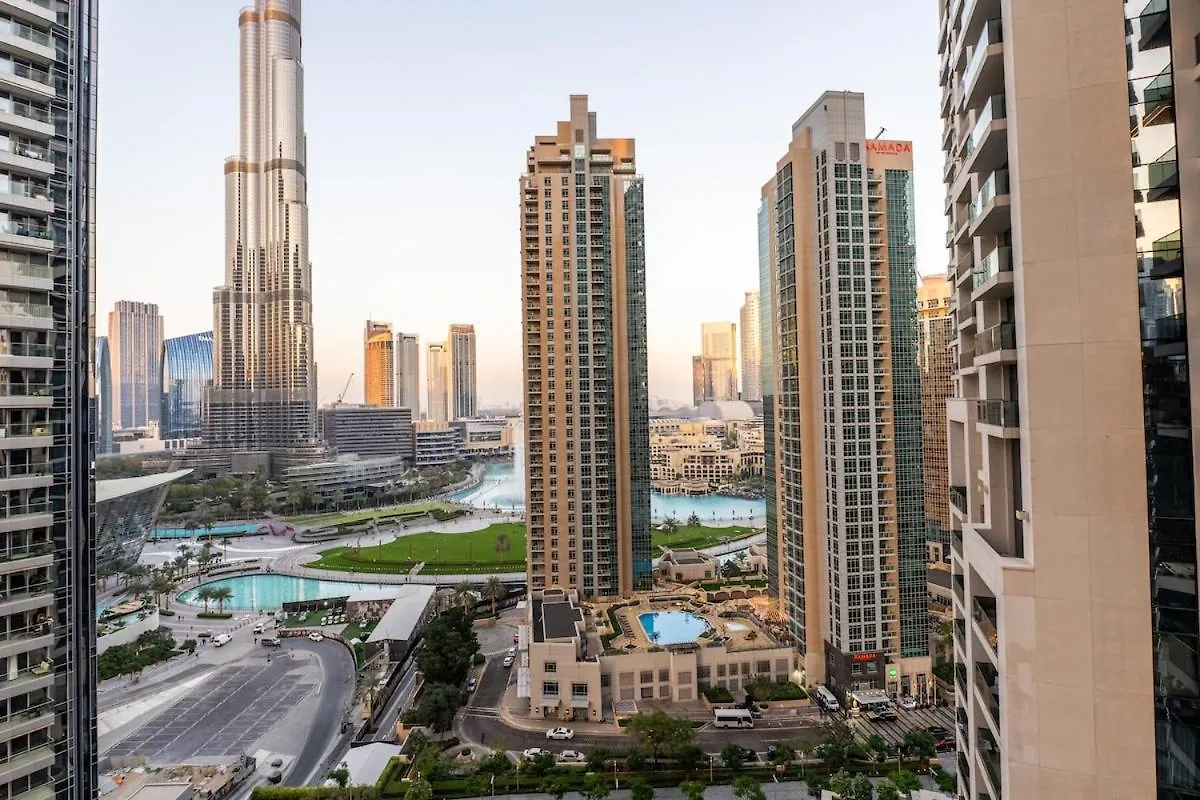 Daire Luxury 4Br With Hermes Touch & Burj Khalifa View Dubai Birleşik Arap Emirlikleri